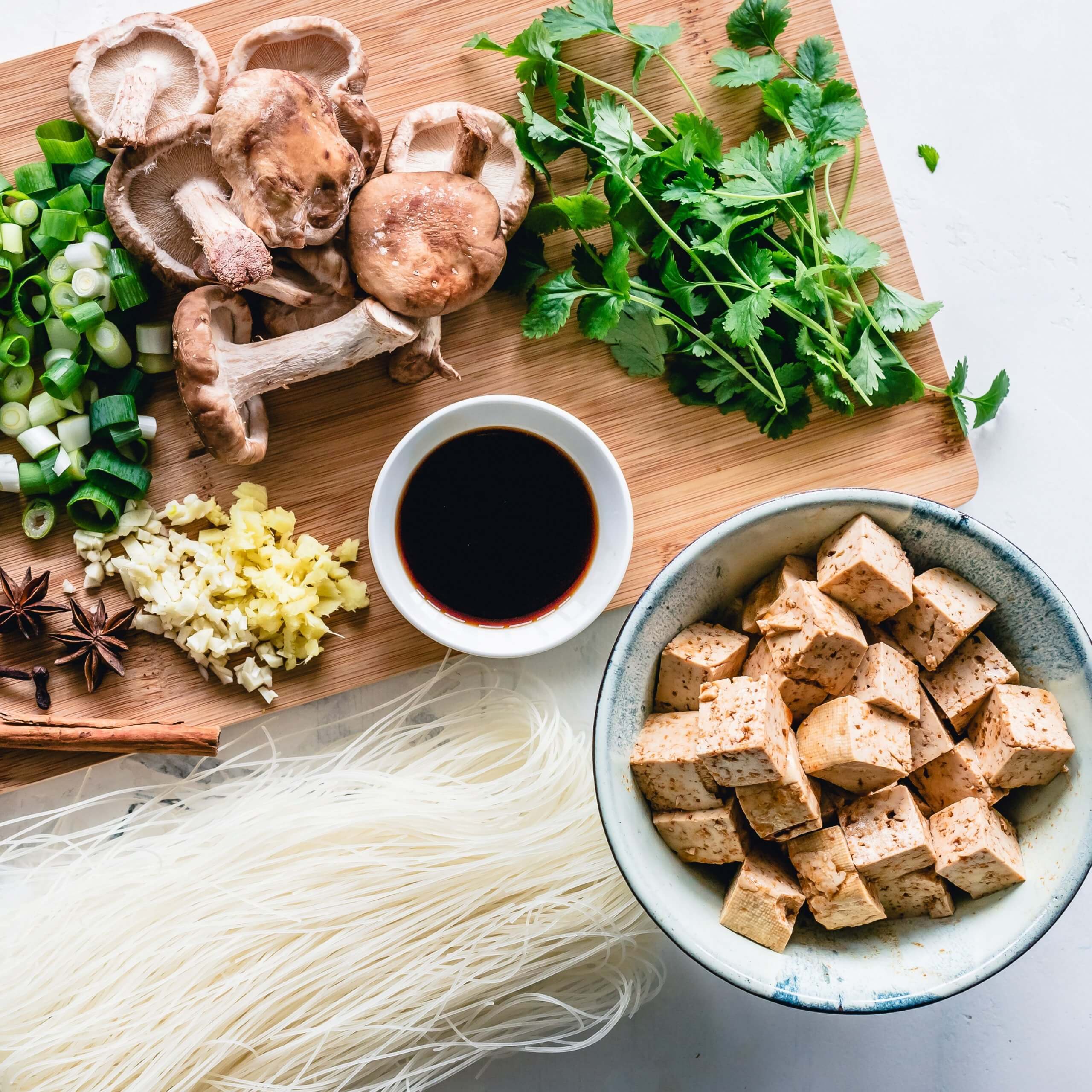 vegan, vegetarisch, private label, tofu, protein, linsen, edamame, tempeh, cashew, nährhefe, quinoa, bohnen, veganismus, vegetarismus, veganer, vegetarier, proteinzufuhr