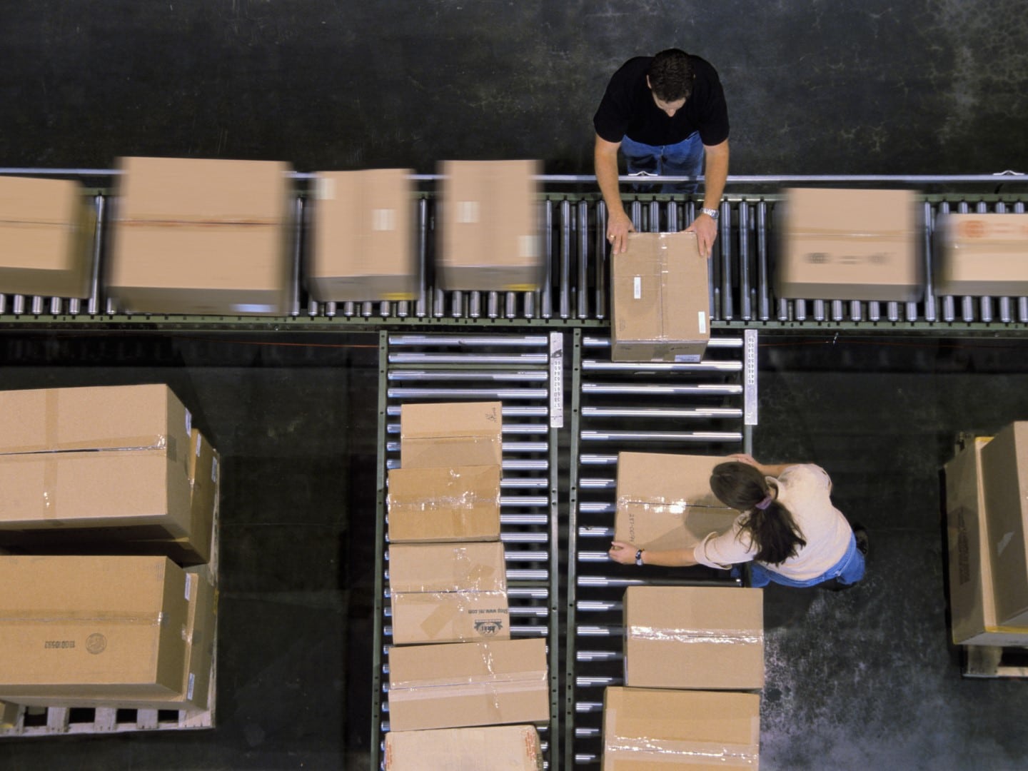 Den Unterschied verstehen: Großhandel vs. Private Label