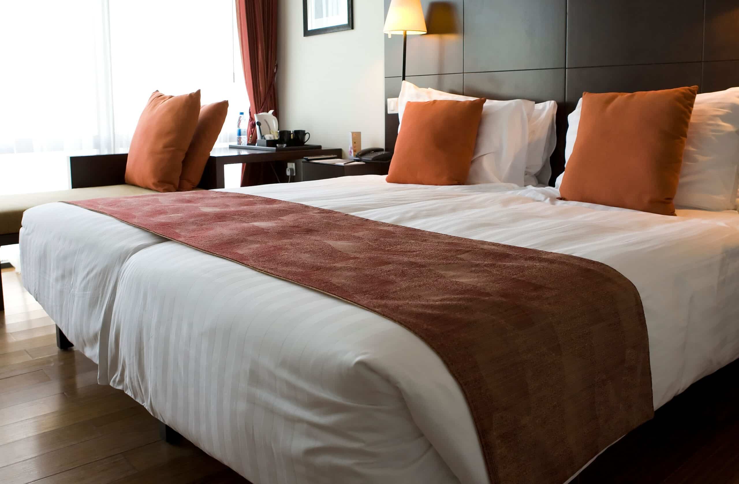 Hotel bedding