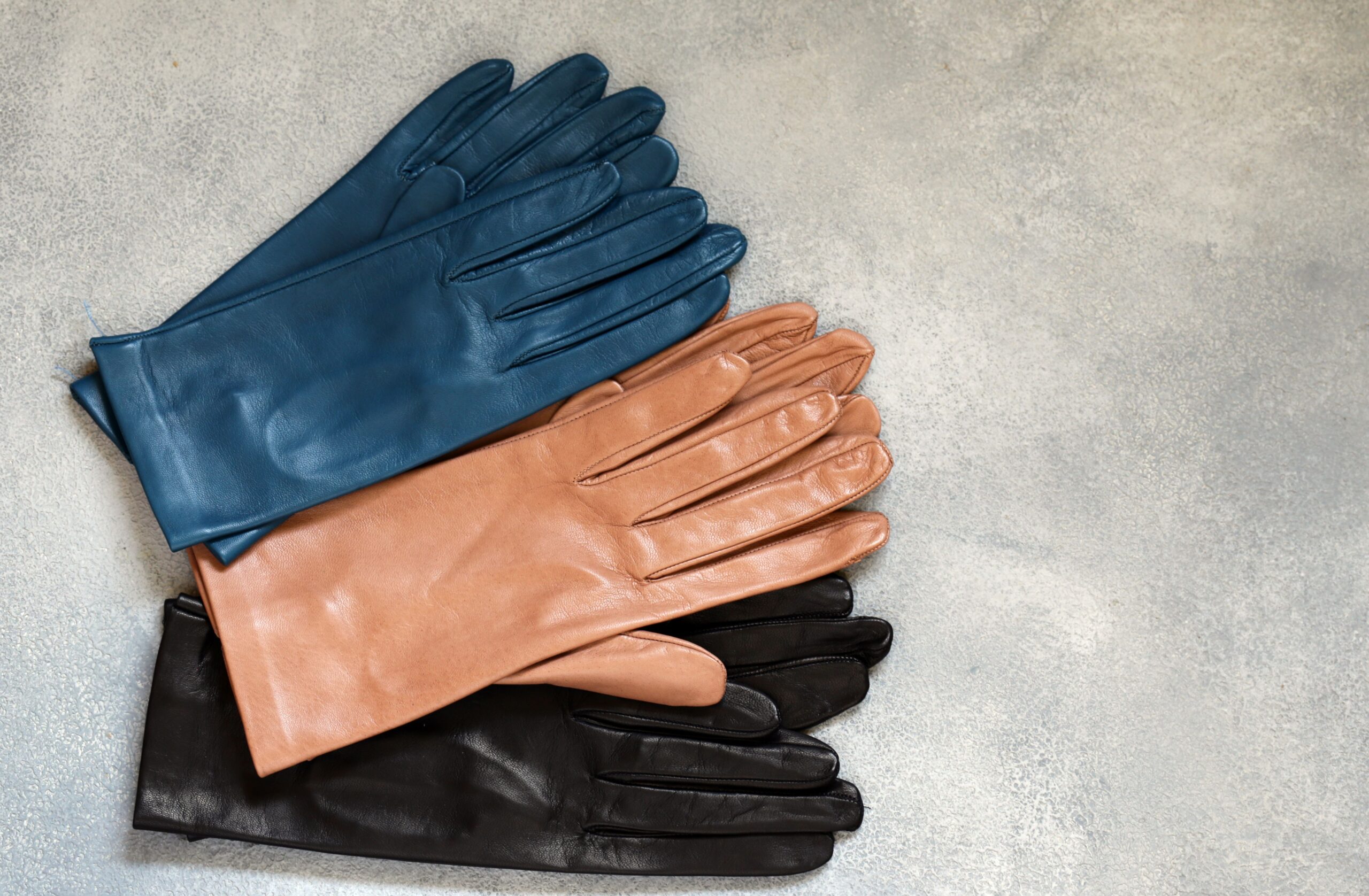 Gloves